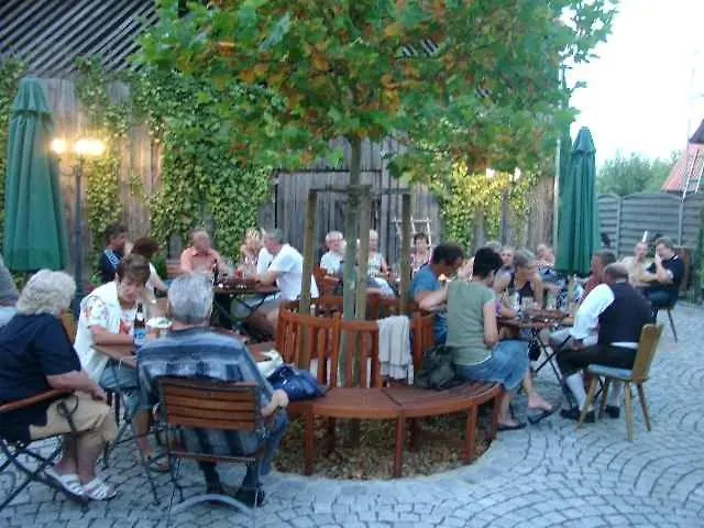 Gasthof Landgasthof - Hotel zum Stern Linden